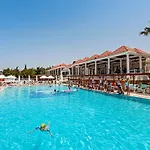 Θέρετρο Club Tarhan 4*