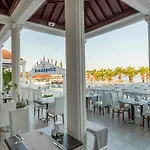 Club Tarhan Üdülőközpont