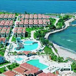 Üdülőközpont Club Tarhan 4*