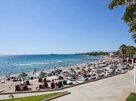 Semesteranläggning (resort) Club Tarhan 4*